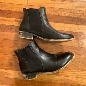 Pacsun Women’s Black Chelsea Boot
